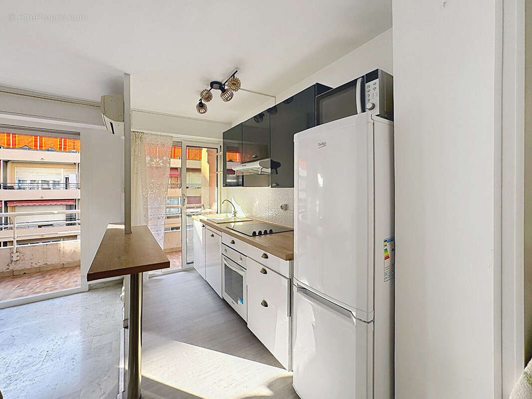 Appartement à ROQUEBRUNE-CAP-MARTIN