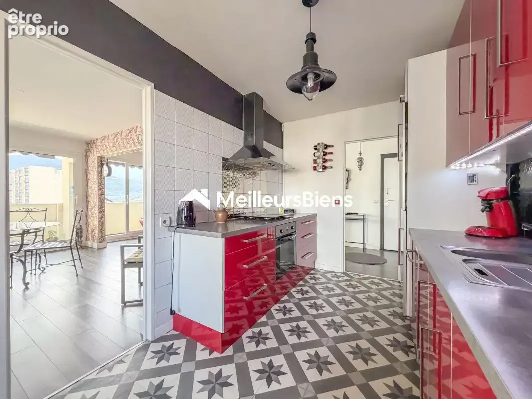 Grenoble - Appartement T3 de 78m2 - photo 7