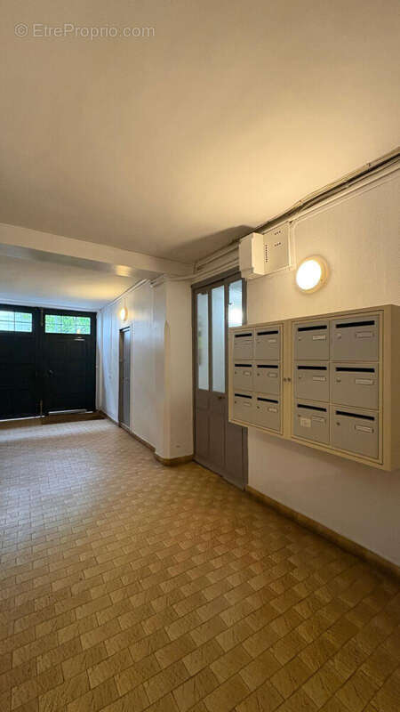 Appartement à LEVALLOIS-PERRET