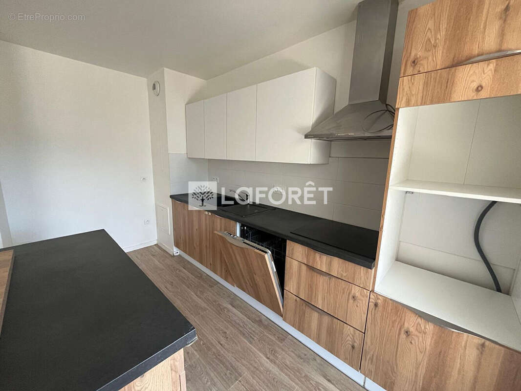 Appartement Cergy 3 pièce(s) 68.97 m2 - photo 5