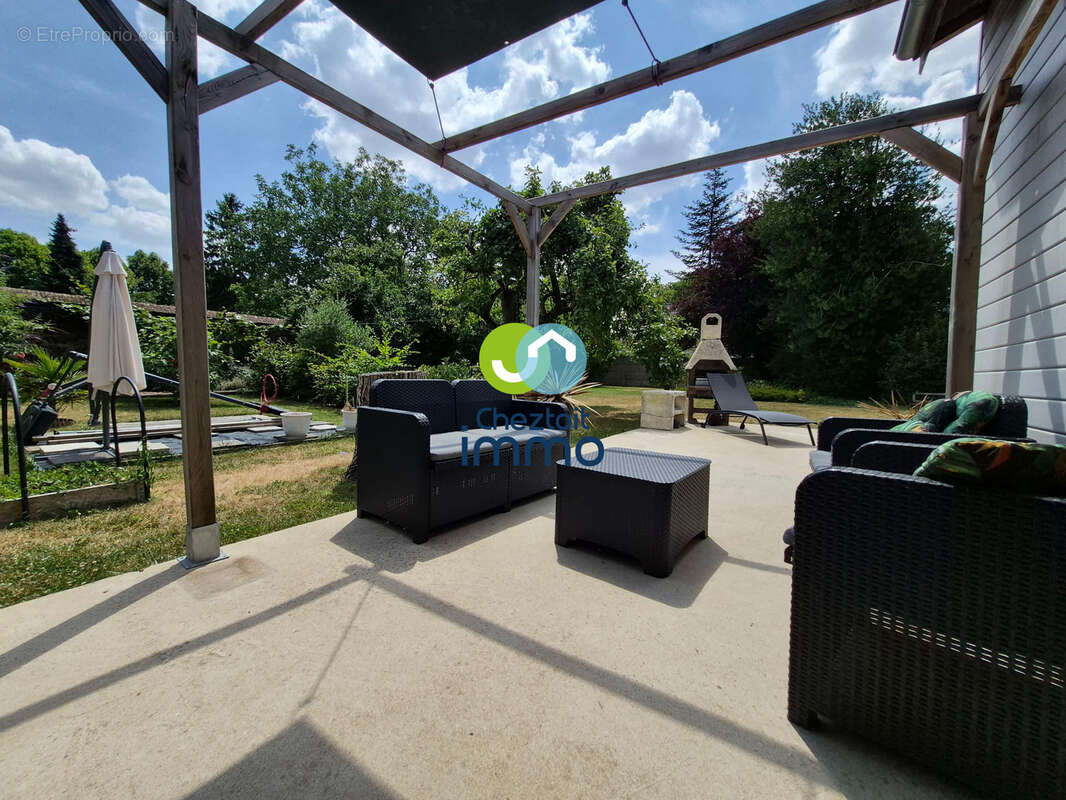 Maison de style bourgeoise - 4 chambres - jardin - photo 9