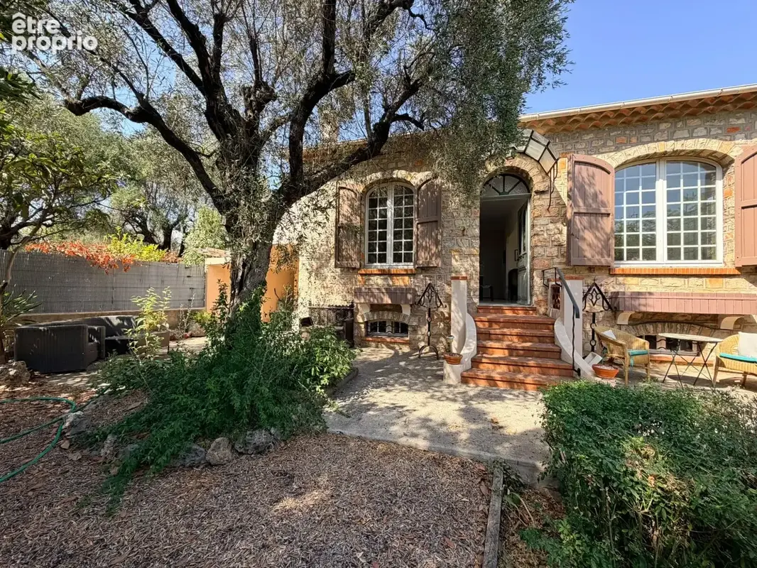 Maison 5 pièces 119 m² à vendre à Grasse (06130) - photo 5