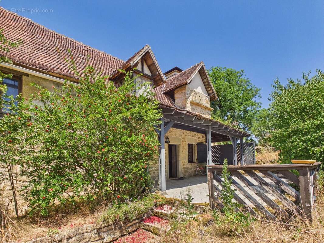 Secteur Tarn-Et-Garonne, Charmante Maison en Pierre avec 2 chambres à Puylagarde - photo 13