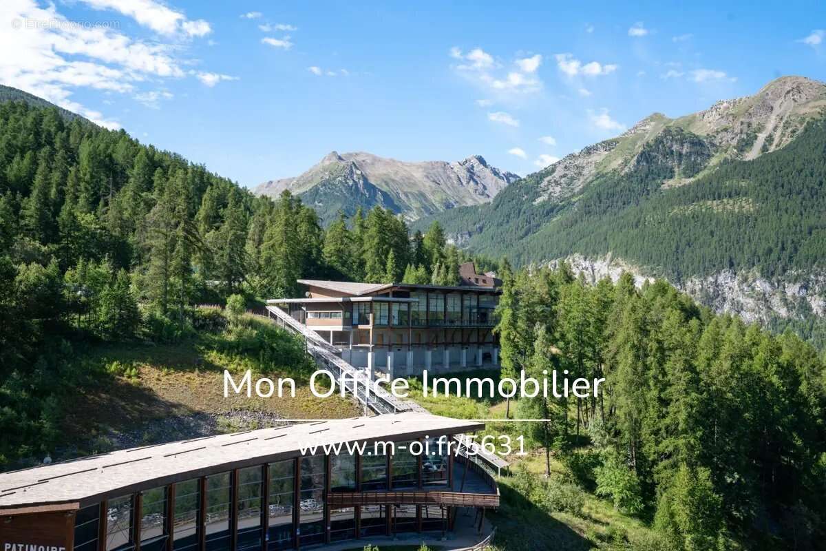 Commerce à LES ORRES