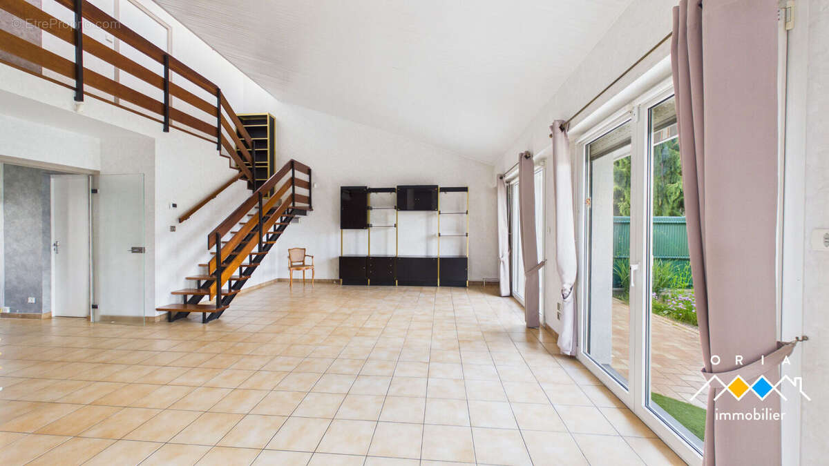SEICHAMPS - Maison 4 pieces 125 m2 - photo 4