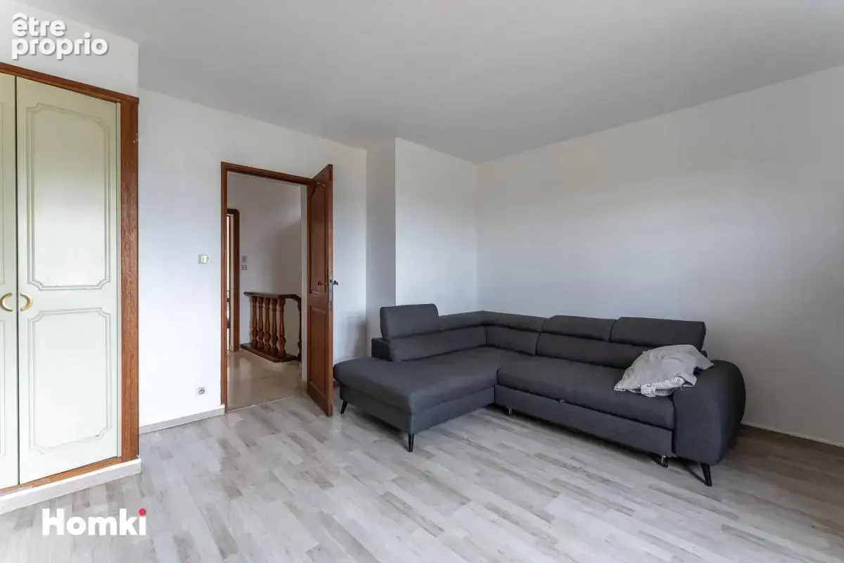 Maison/Villa T5 de 180 m² à Bellegarde 30127 - photo 11