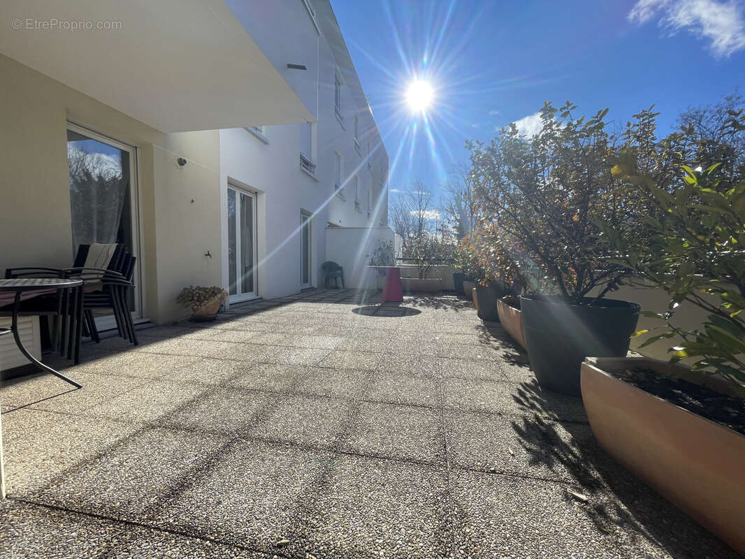 Appartement à SAINT-EGREVE