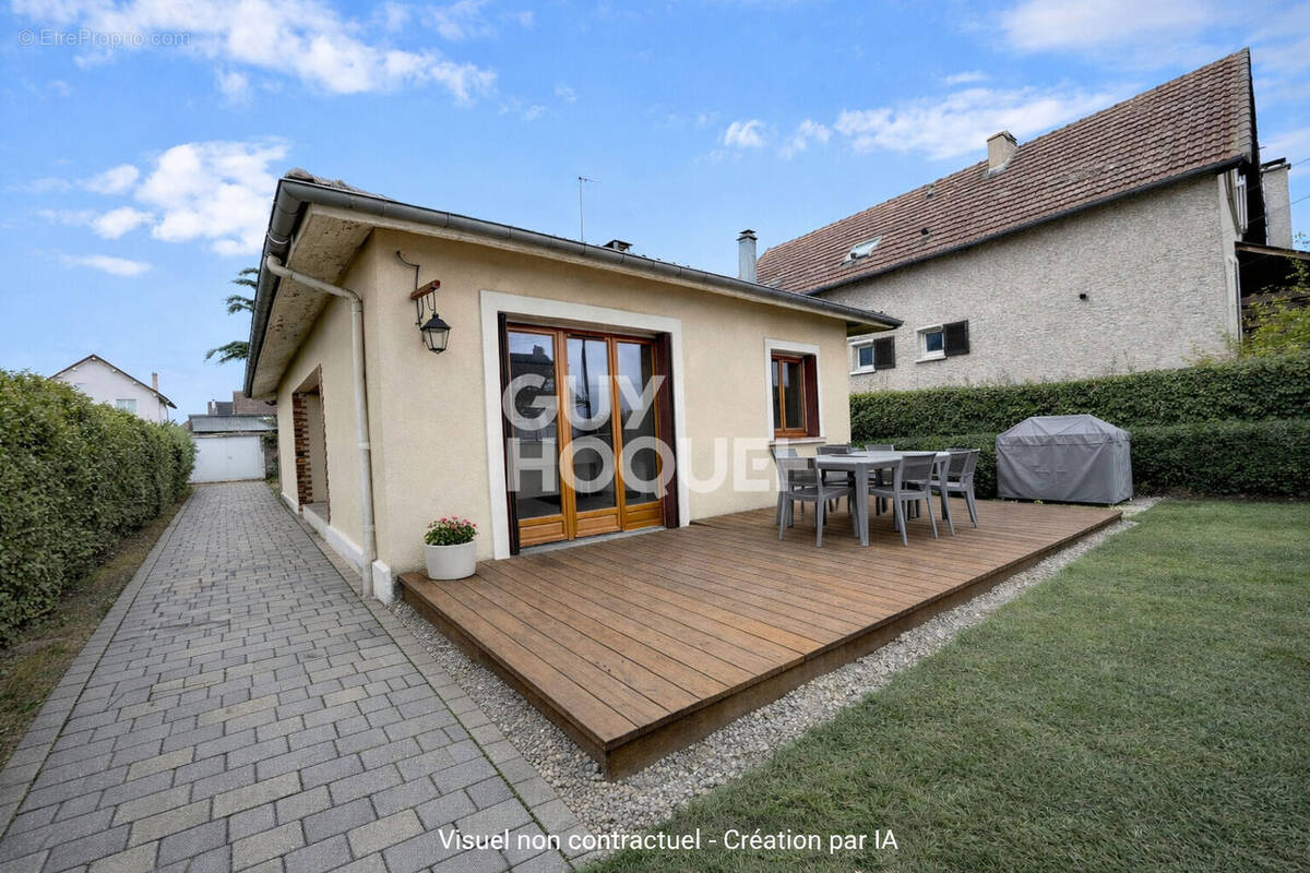 Maison à EPONE