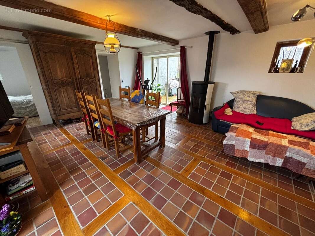 Maison à SAULIEU