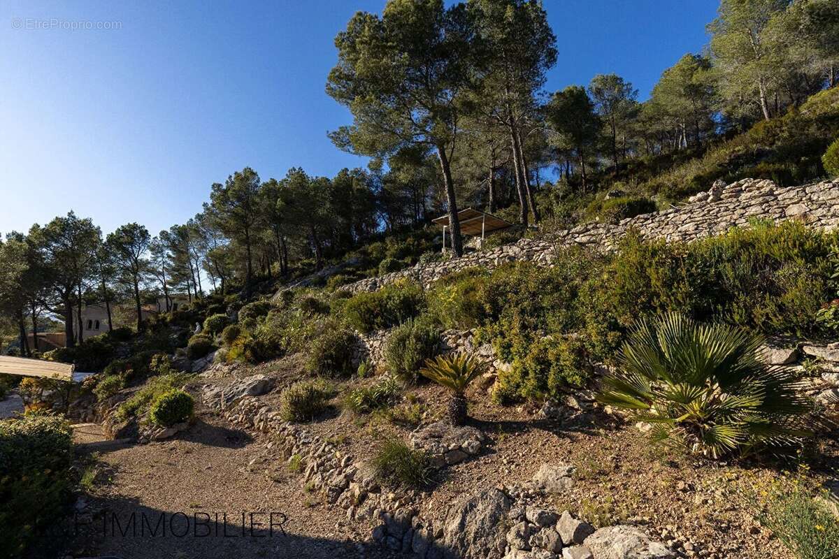 Maison à LA CADIERE-D'AZUR