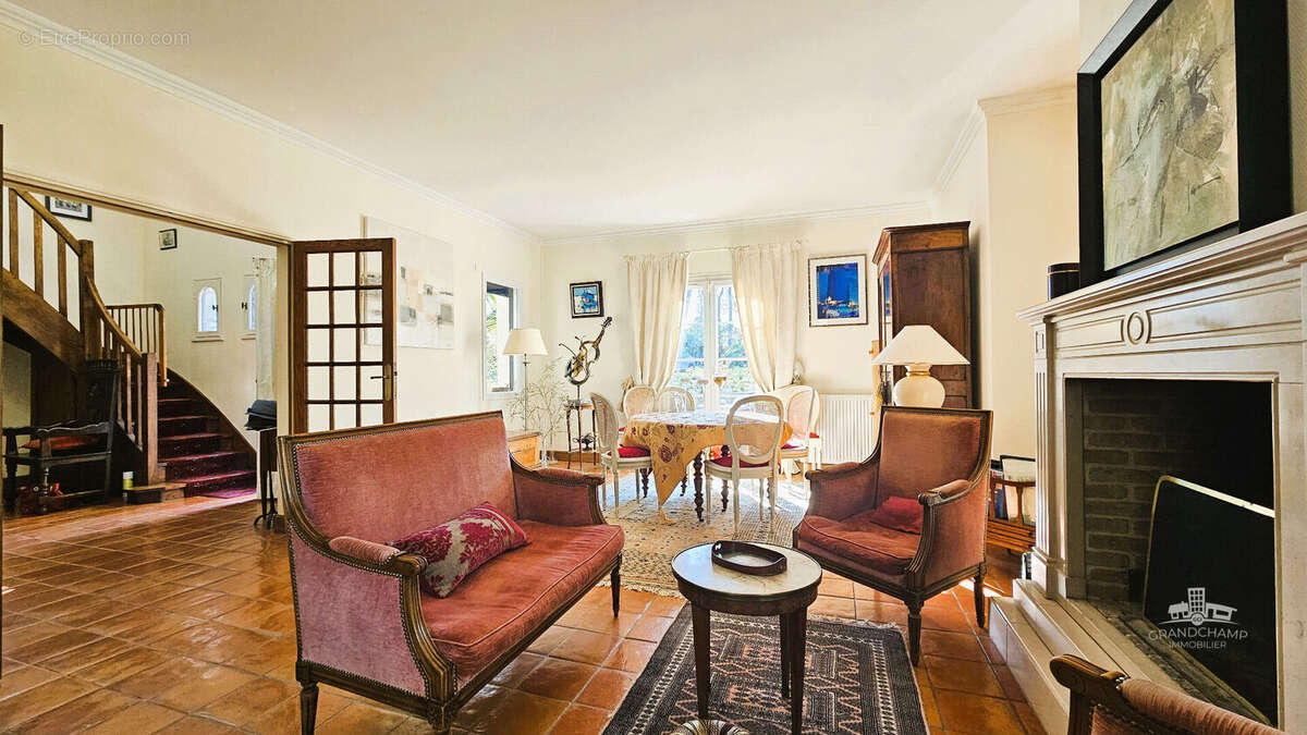 Maison à SUCE-SUR-ERDRE