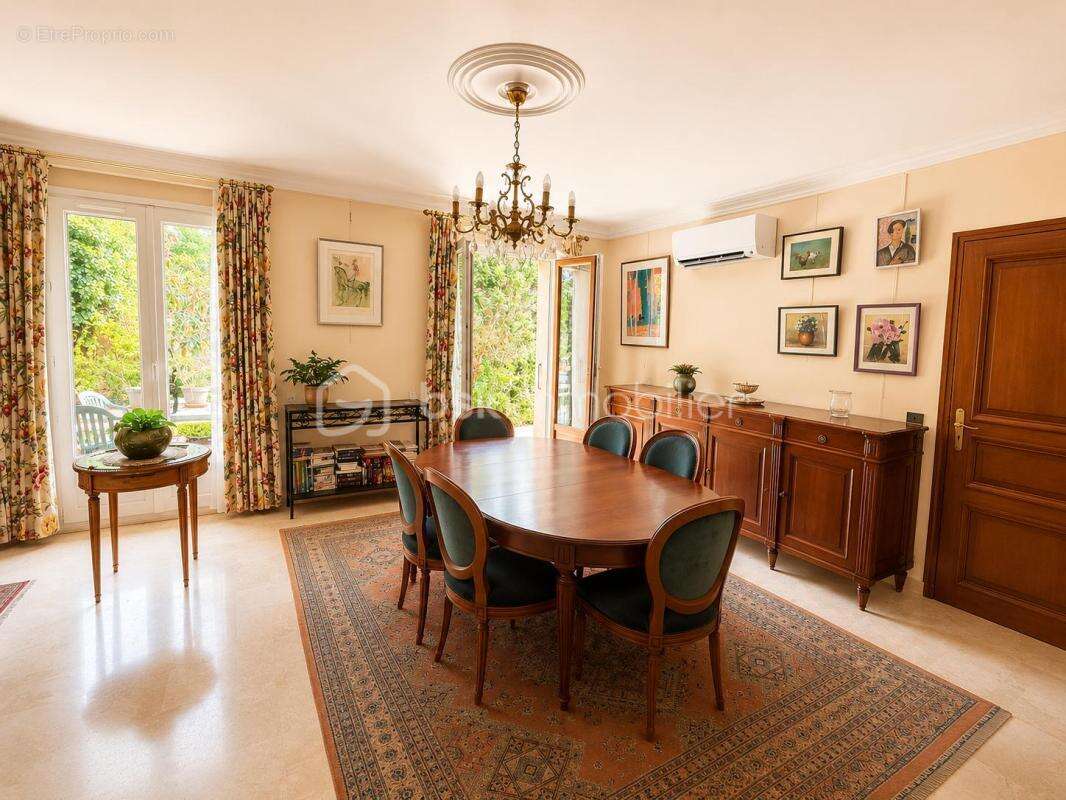 Maison familiale de 160 m² habitables sur 517 m² de terrain – Sous-sol total - photo 4