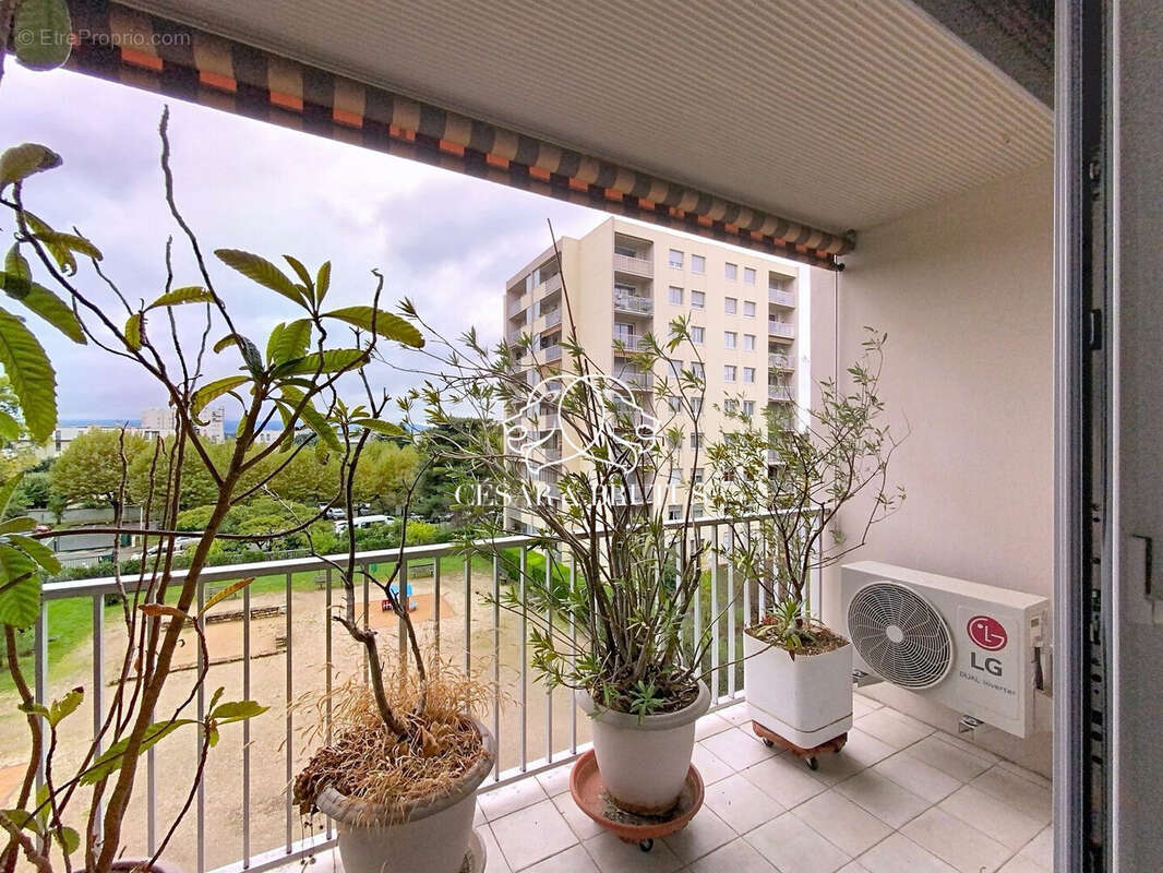 Appartement 77 m² à Tassin-La-Demi-Lune  - photo 6