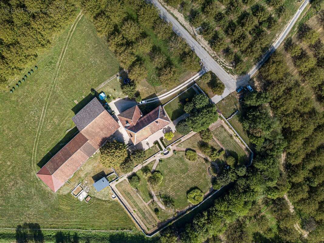 Maison à L'ALBENC