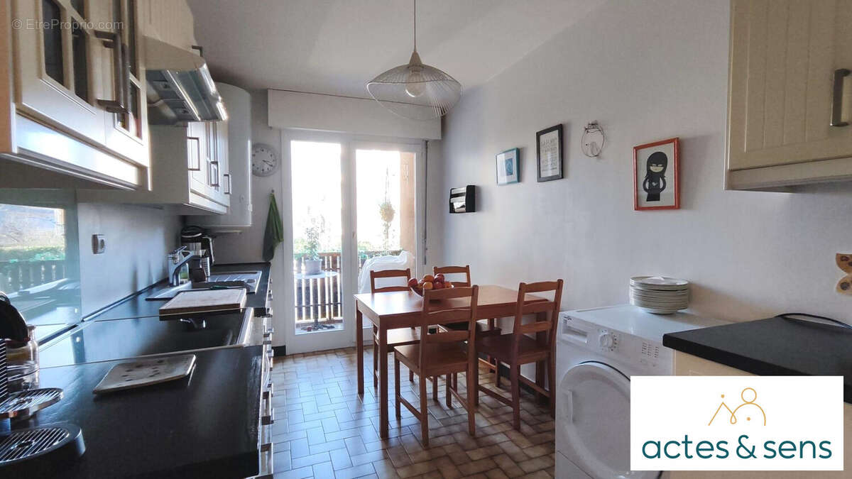Appartement à BARBERAZ