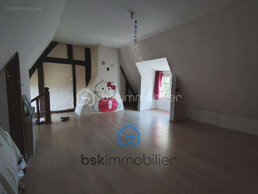 Maison à GRANDVILLIERS