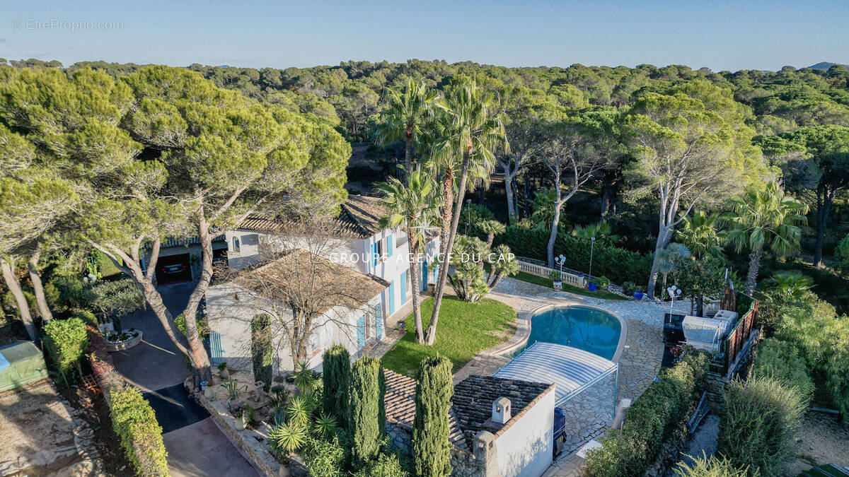 Maison à FREJUS