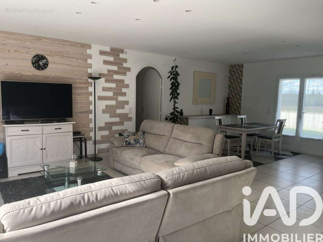 Photo 8 - Maison à CORME-ECLUSE