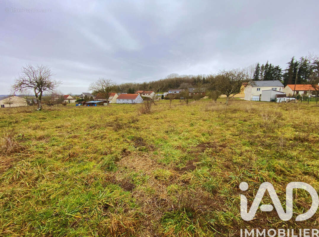 Photo 3 - Terrain à EINVAUX