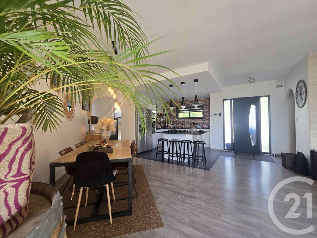 Maison à MARIGNAC-LASCLARES