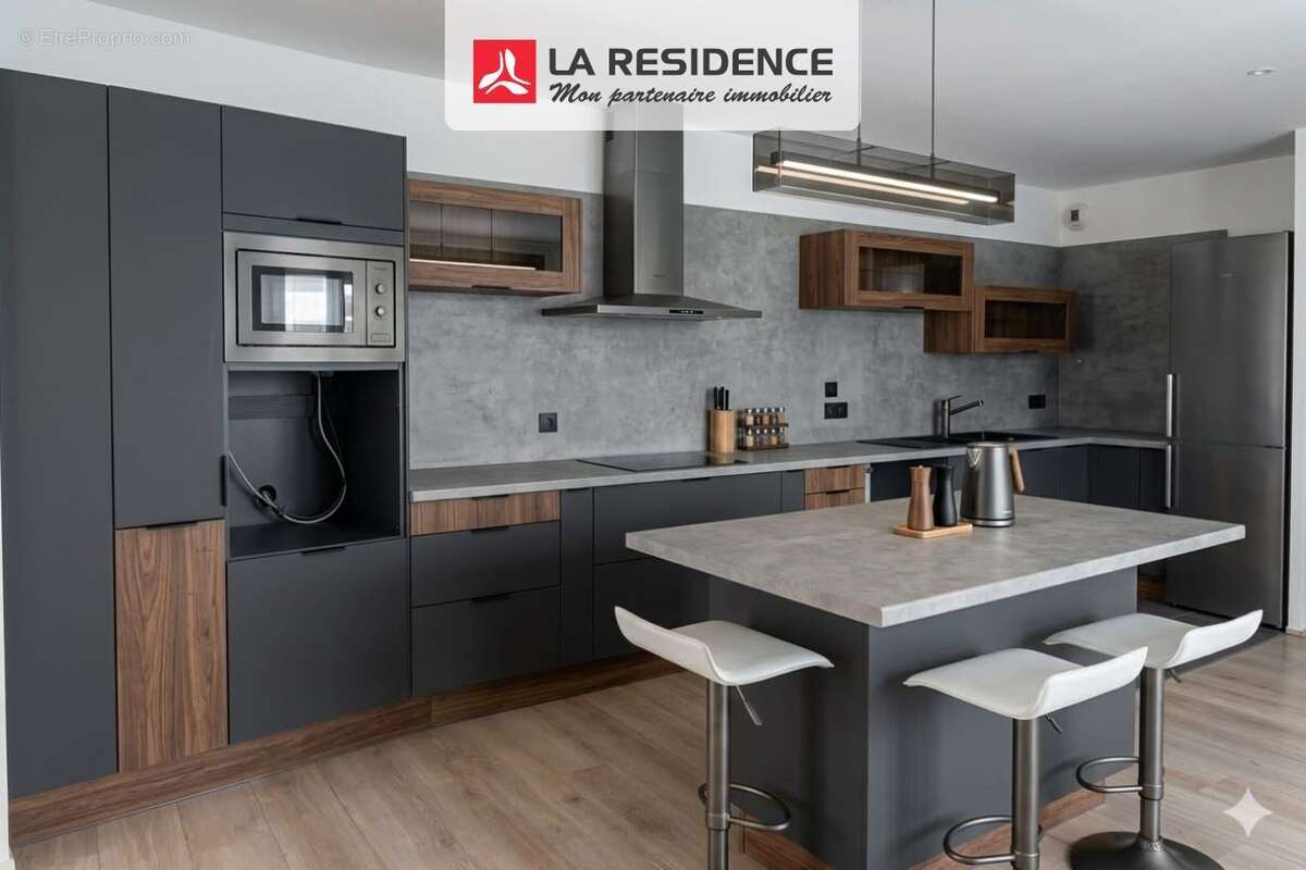Appartement 115 m² à Saint-Pierre-Du-Perray  - photo 8