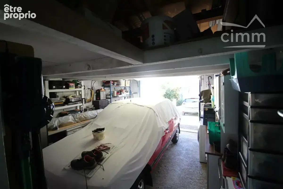 A vendre maison avec garage et jardin - photo 17