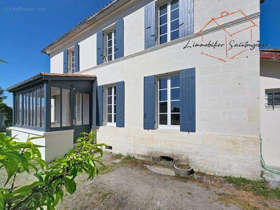Maison à SAINT-CIERS-DU-TAILLON