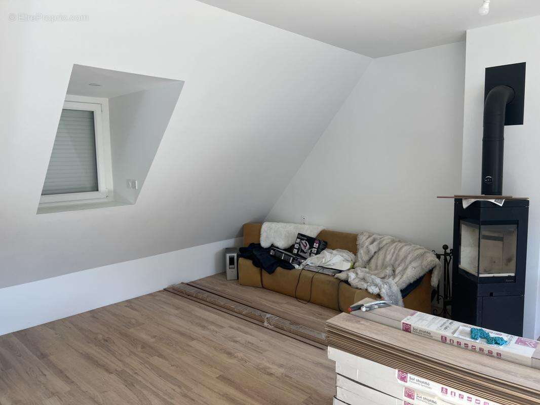 Belle néo-bretonne, située sur un terrain de 2500 m2 - photo 12