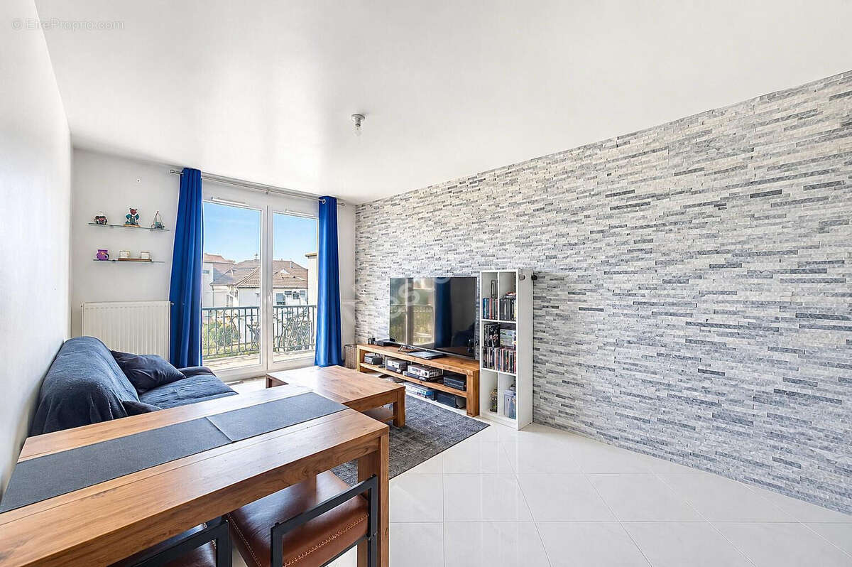 Appartement à ASNIERES-SUR-OISE