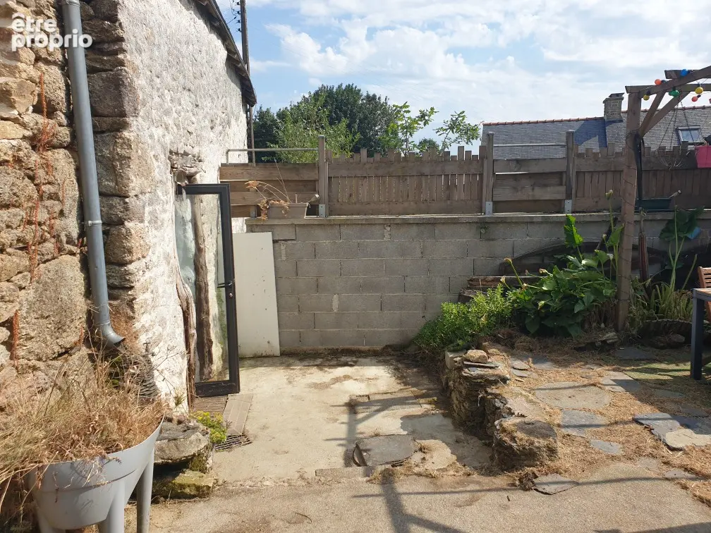 Brennilis  maison en pierres 32 m² - photo 2