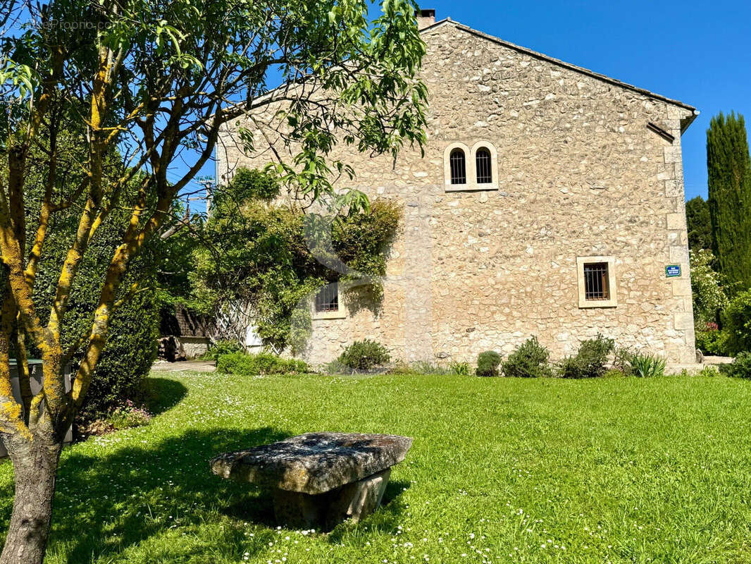 Maison à EYGALIERES