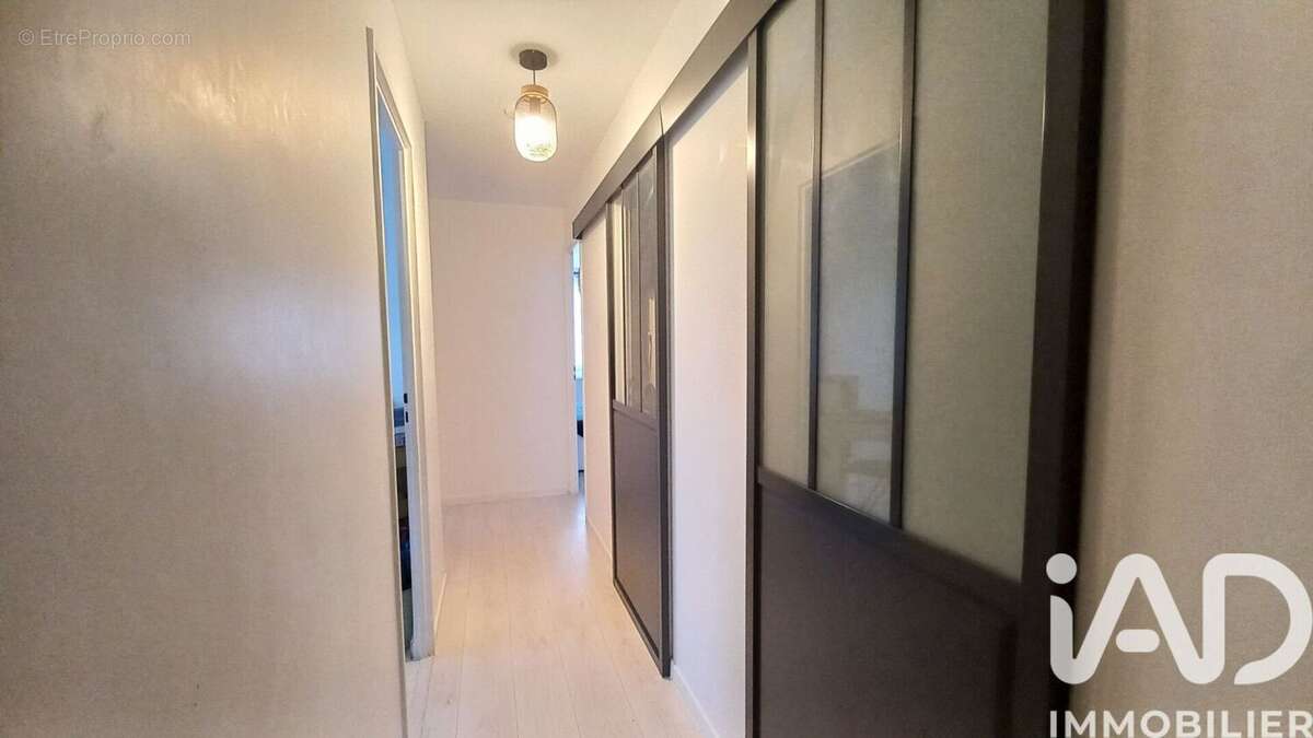 Photo 9 - Appartement à NOISIEL