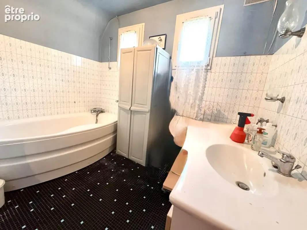 Maison à vendre 7 pièces PLOUGUIN (29) - photo 8