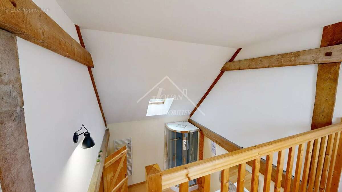 Maison à DOMPIERRE-SUR-BESBRE