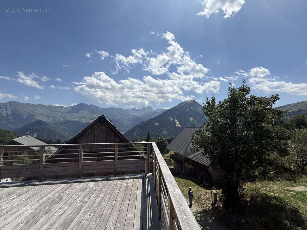Maison 283 m² à Fontcouverte-La-Toussuire  - photo 8