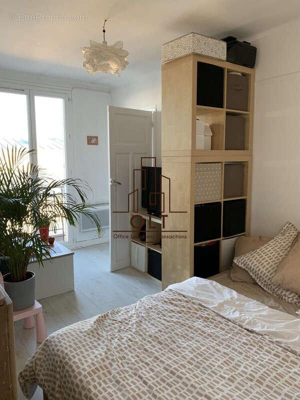 Appartement à SURESNES