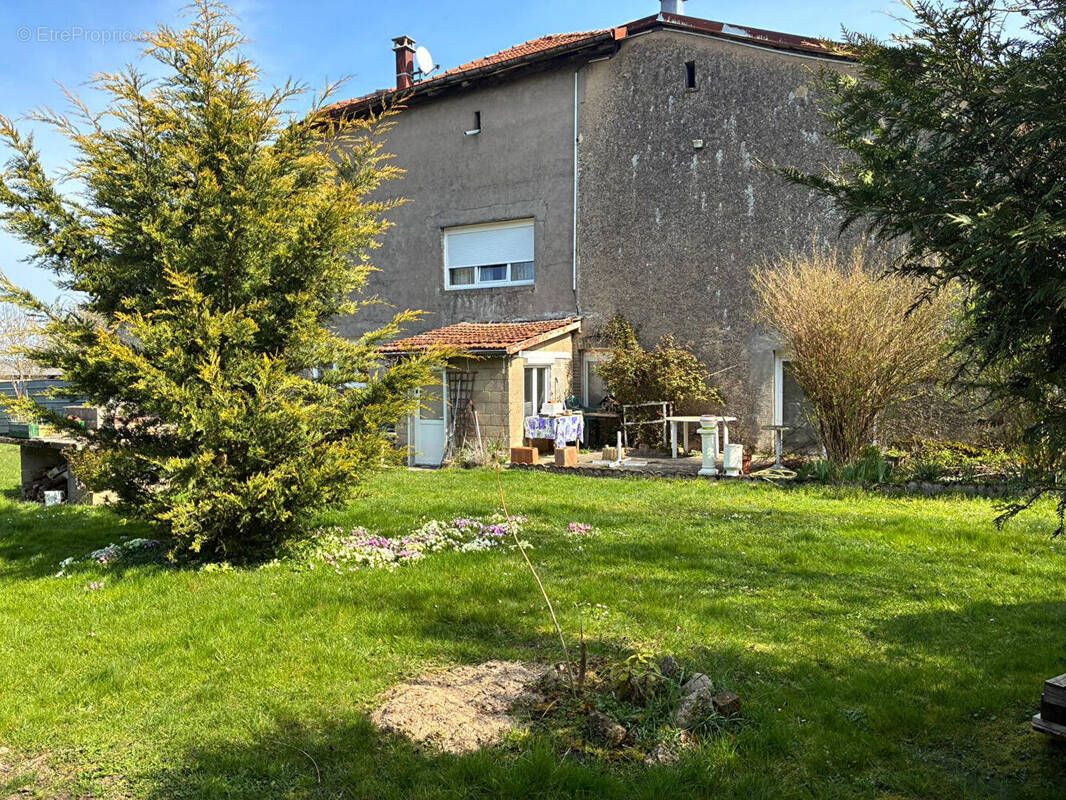 Maison à VOMECOURT