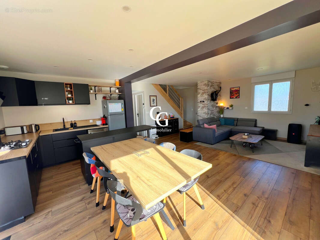 Maison à LA PLANCHE