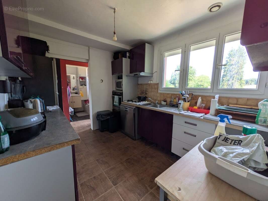 Ploerdut maison en rez de chaussée surélevé de 6 pièces de 130m² environ parcelle clôturée de 1327m² - photo 5