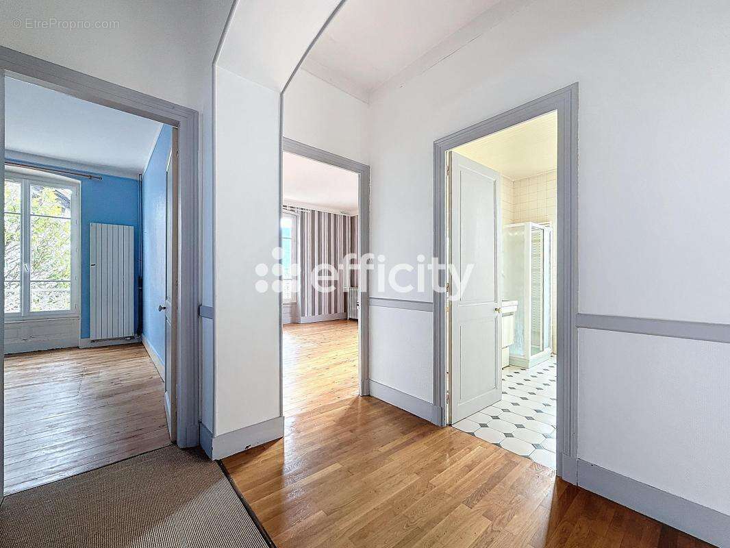 Maison à VIF