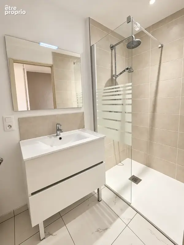 Maison de village 90 m2 appartement T3 + studio - photo 7