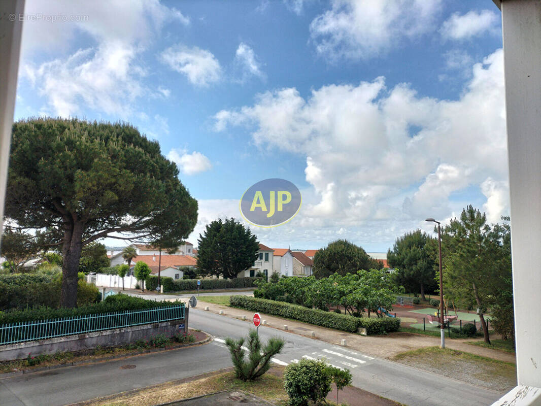 Appartement à FOURAS