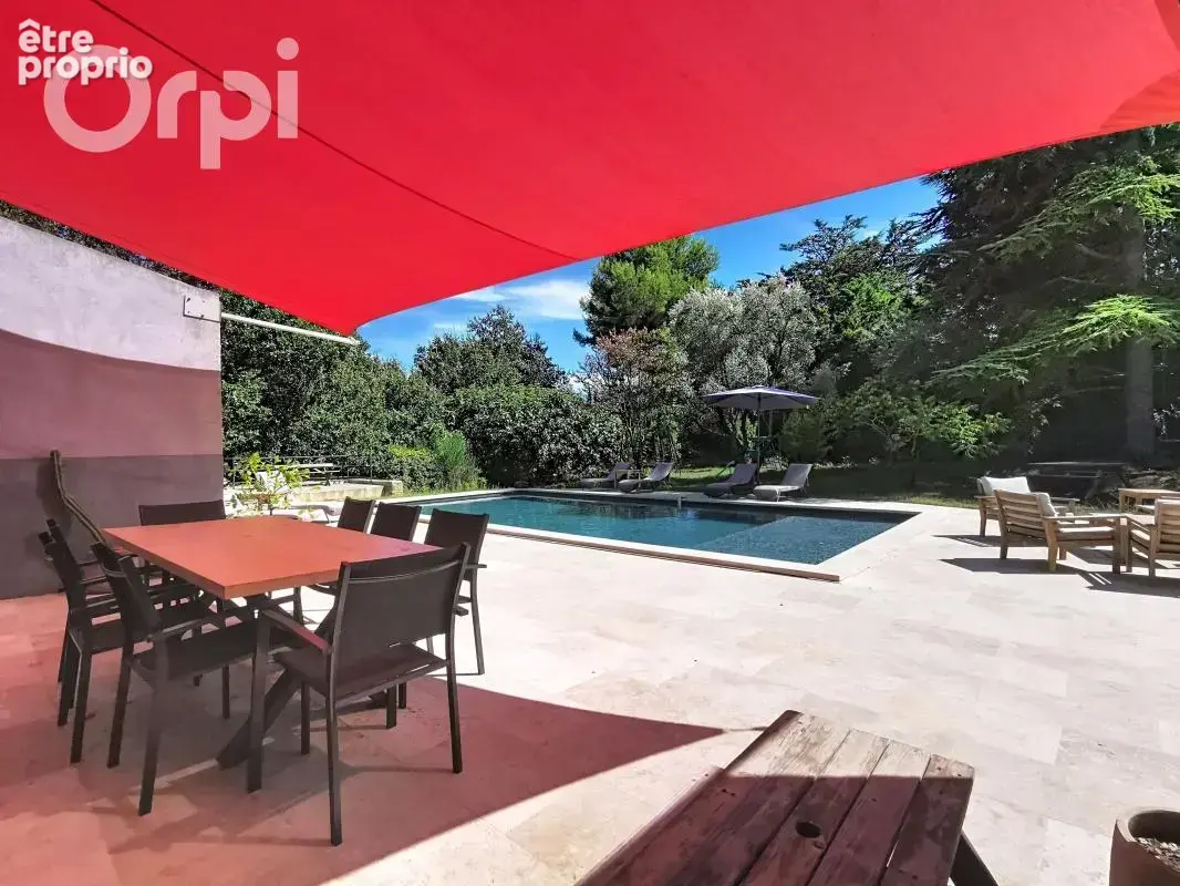 Villa T6 de 200 m² rénovée avec Piscines & T2 Indépendant – Le Beausset (83330) - photo 7