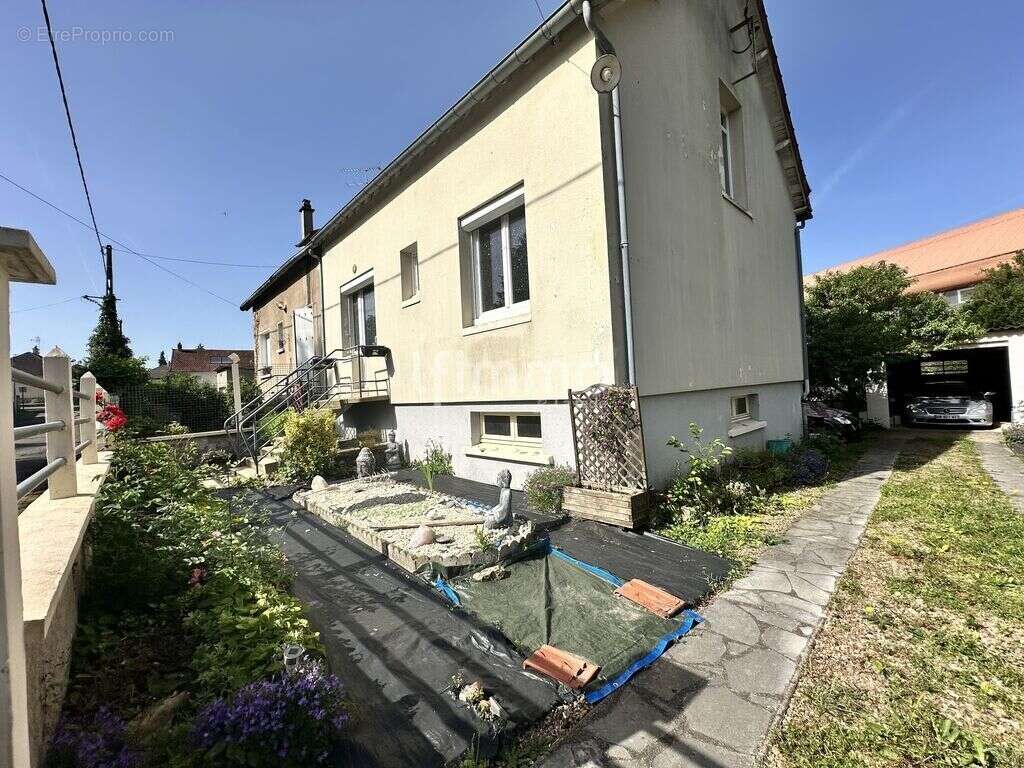 Maison familiale dans la Sarthe, 72310 - photo 4