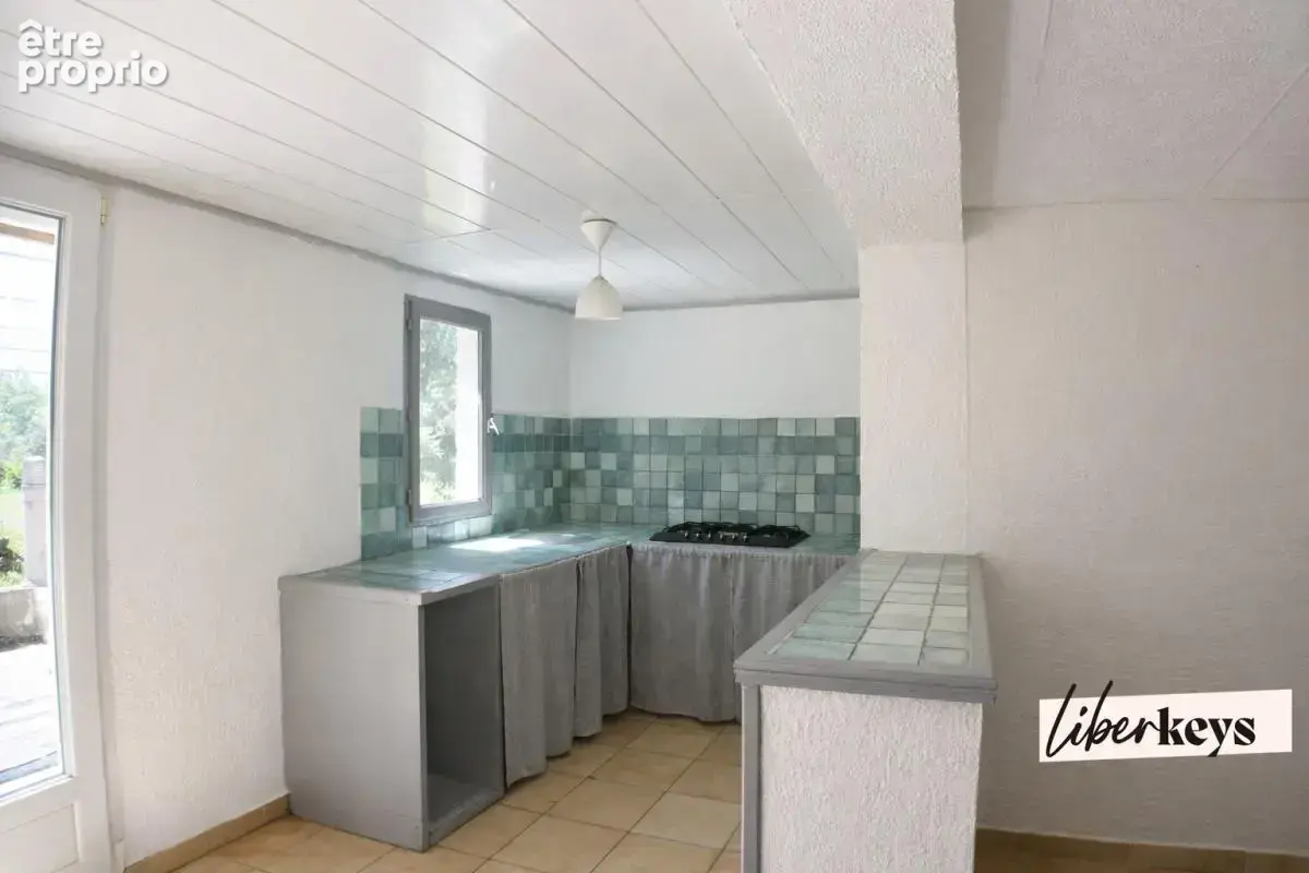 Au calme absolu et dans un parc arboré, propriété 2 habitations, dépendances - photo 16