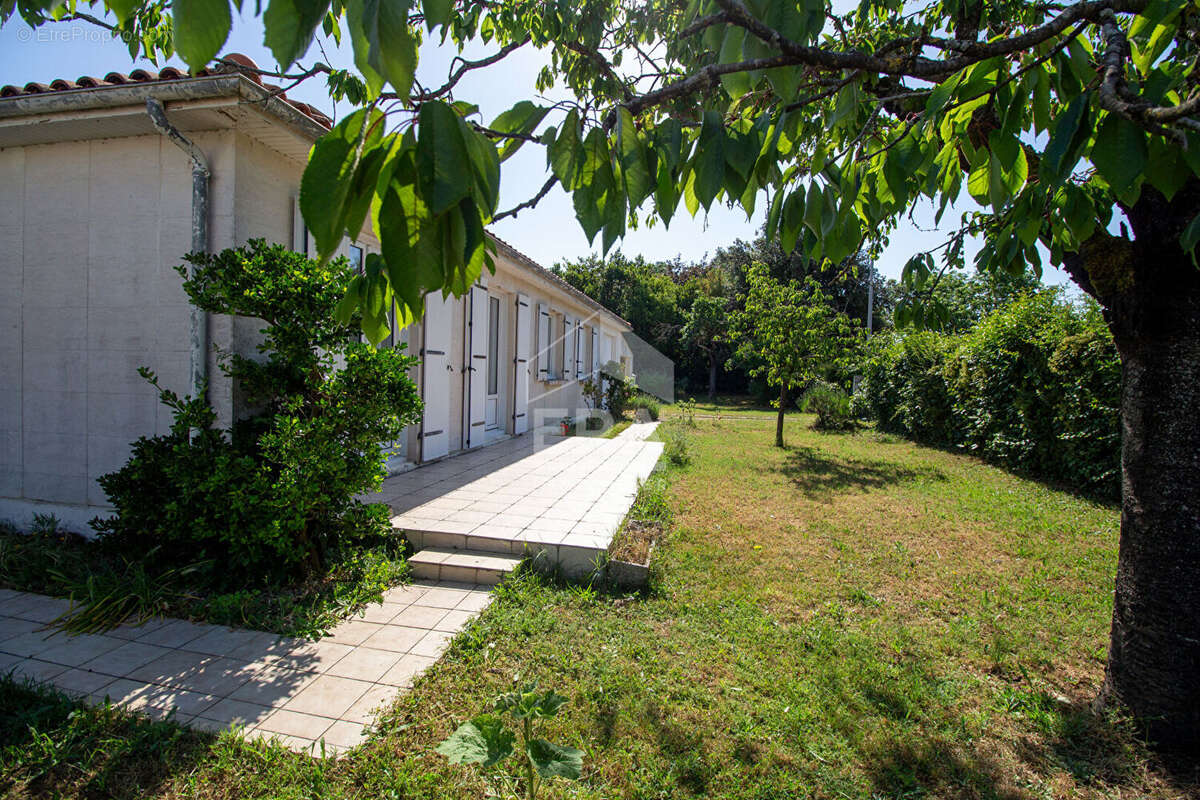Maison à MARSILLY