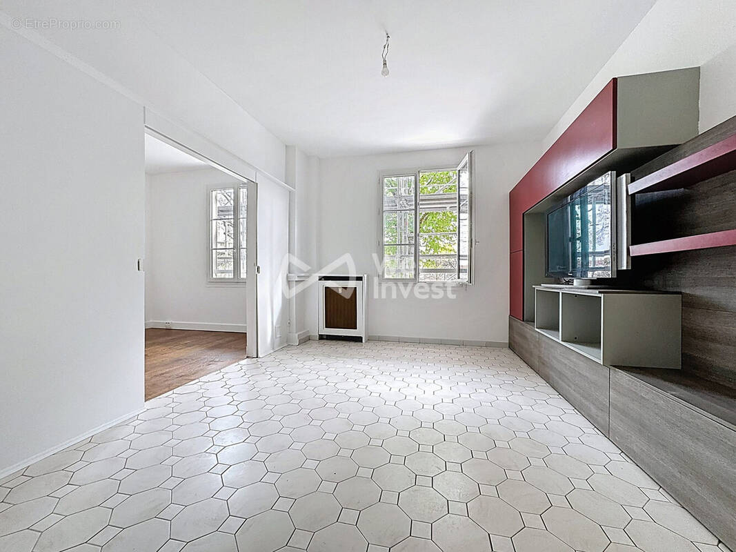 Appartement à COLOMBES