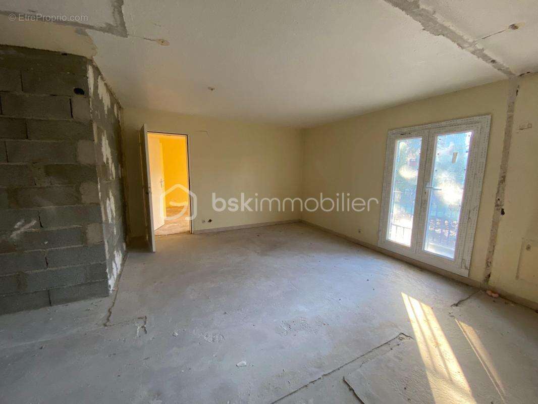 Appartement à SAINT-CHRISTOL