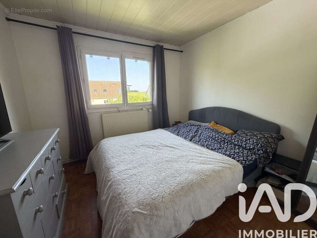 Photo 4 - Maison à HOUDAN