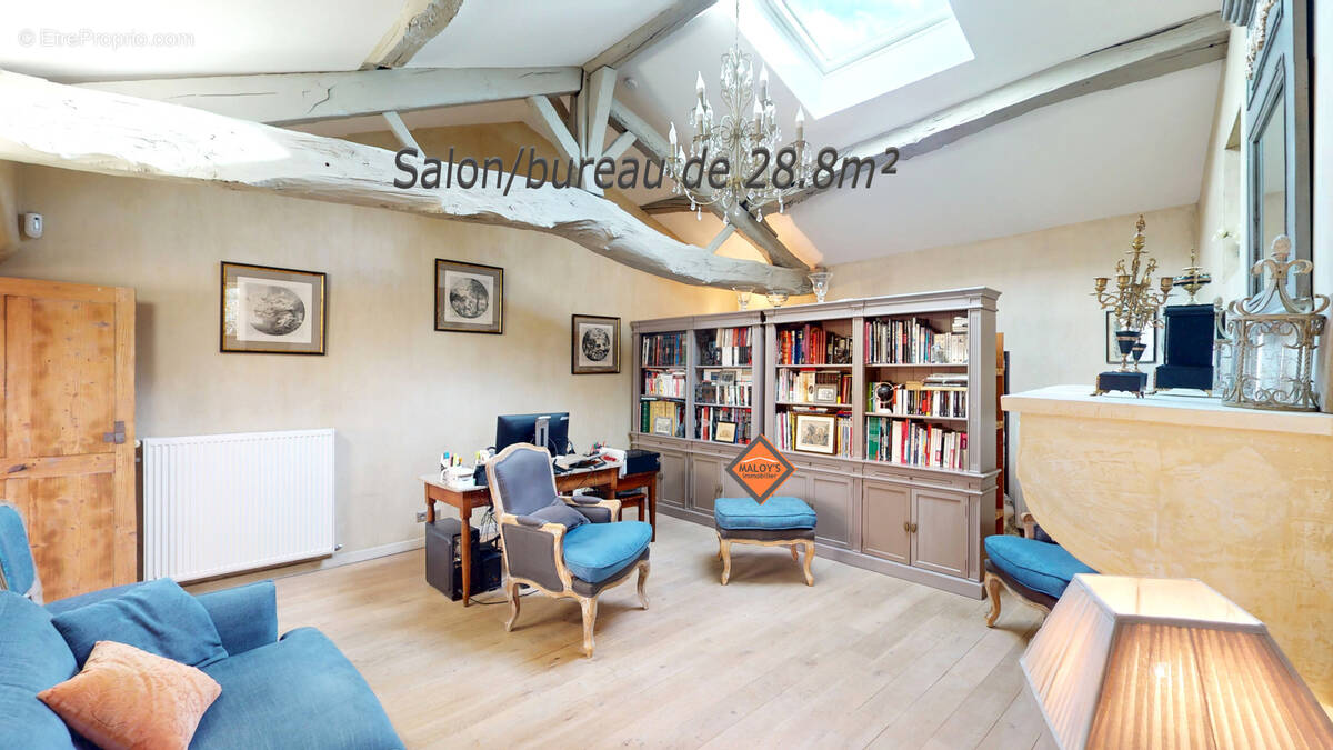 Maison à VILLEFRANCHE-SUR-SAONE